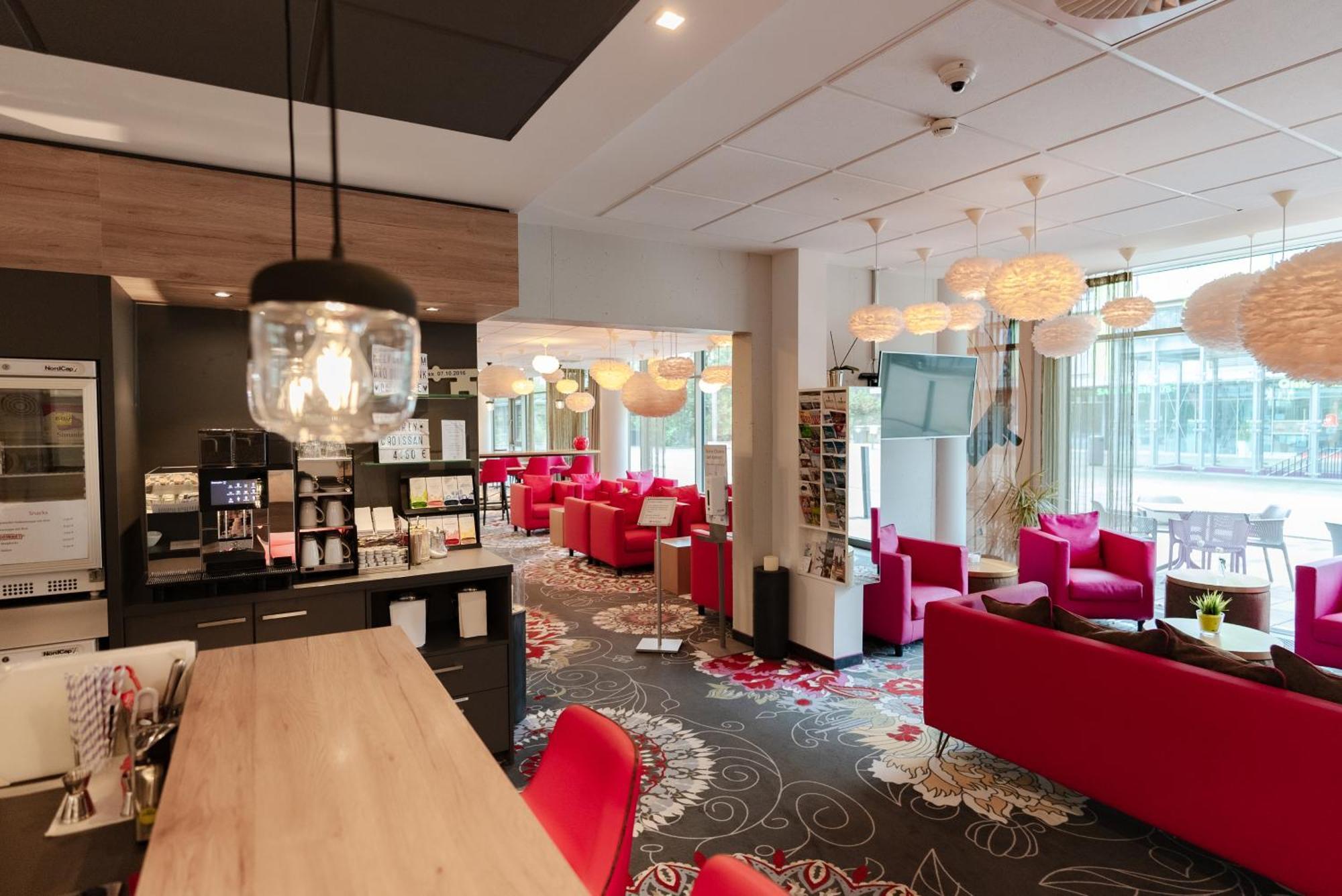Qubixx Stadtmittehotel Schwäbisch Hall Екстериор снимка